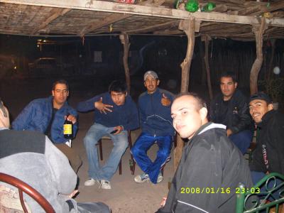 " kakinos Festejando "